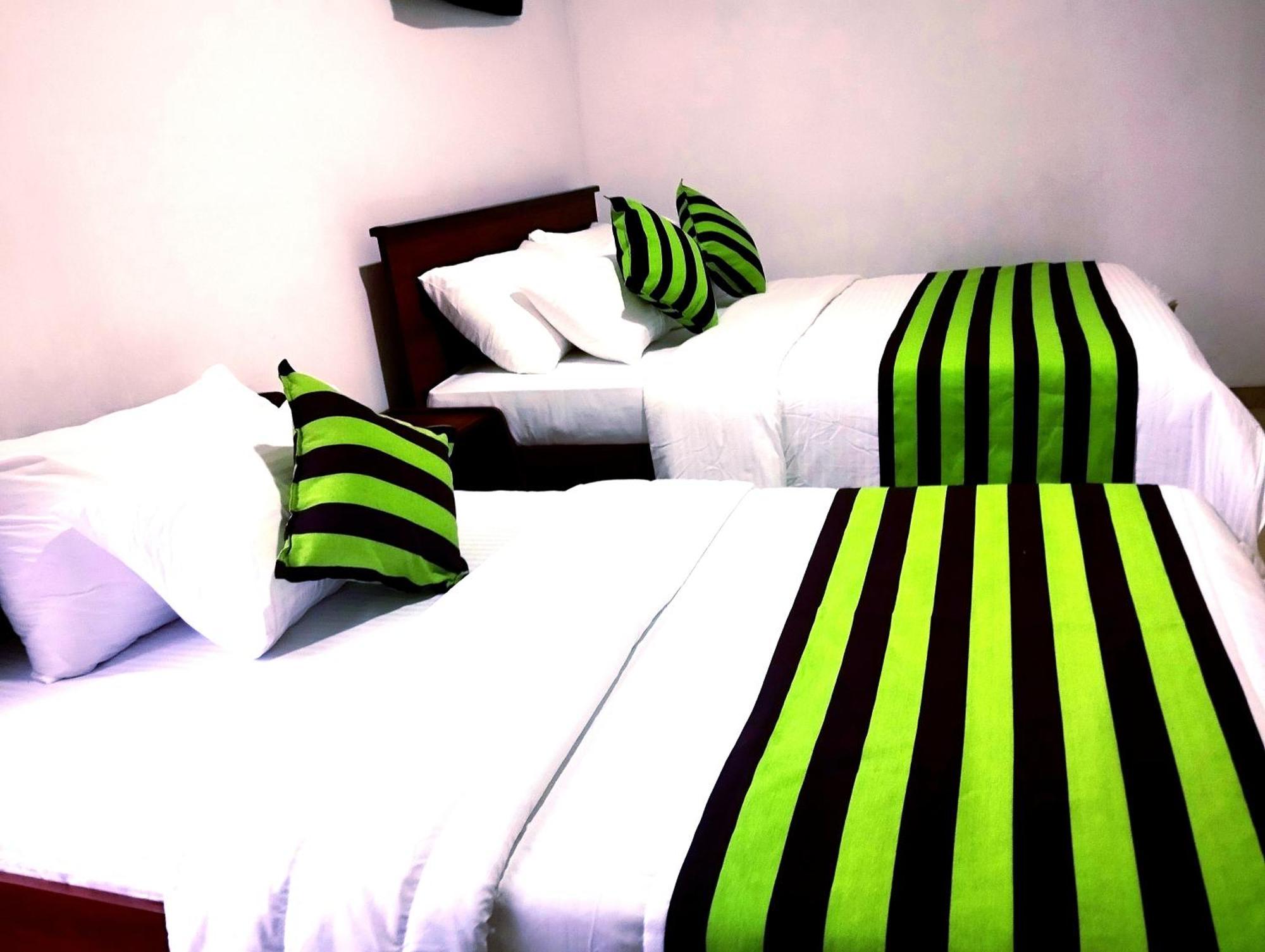 Ella Hotel Upper Hill Экстерьер фото