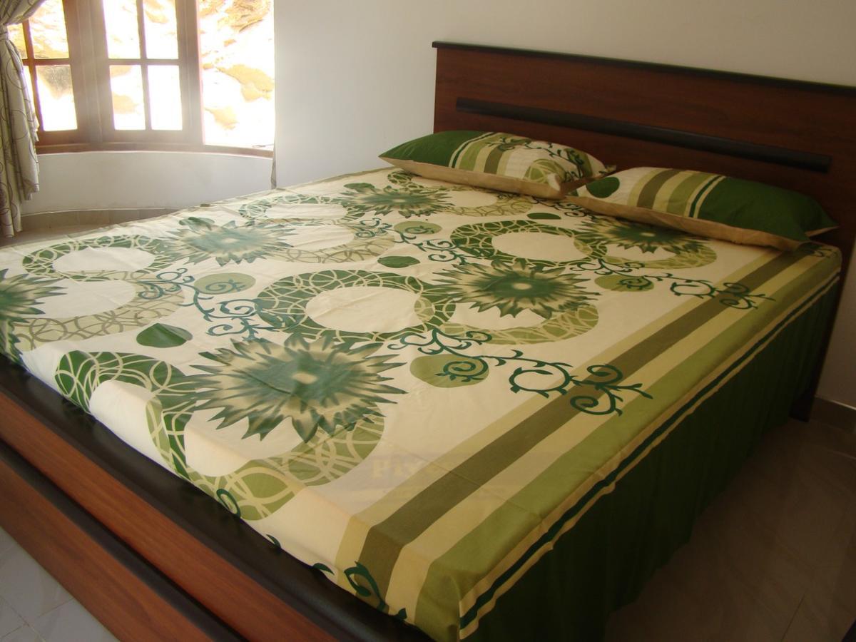 Ella Hotel Upper Hill Экстерьер фото