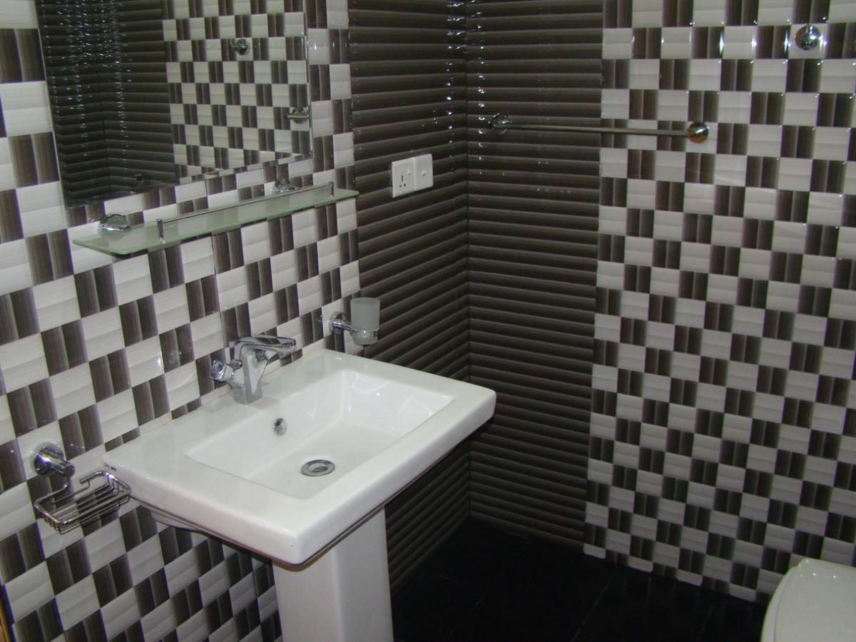 Ella Hotel Upper Hill Экстерьер фото